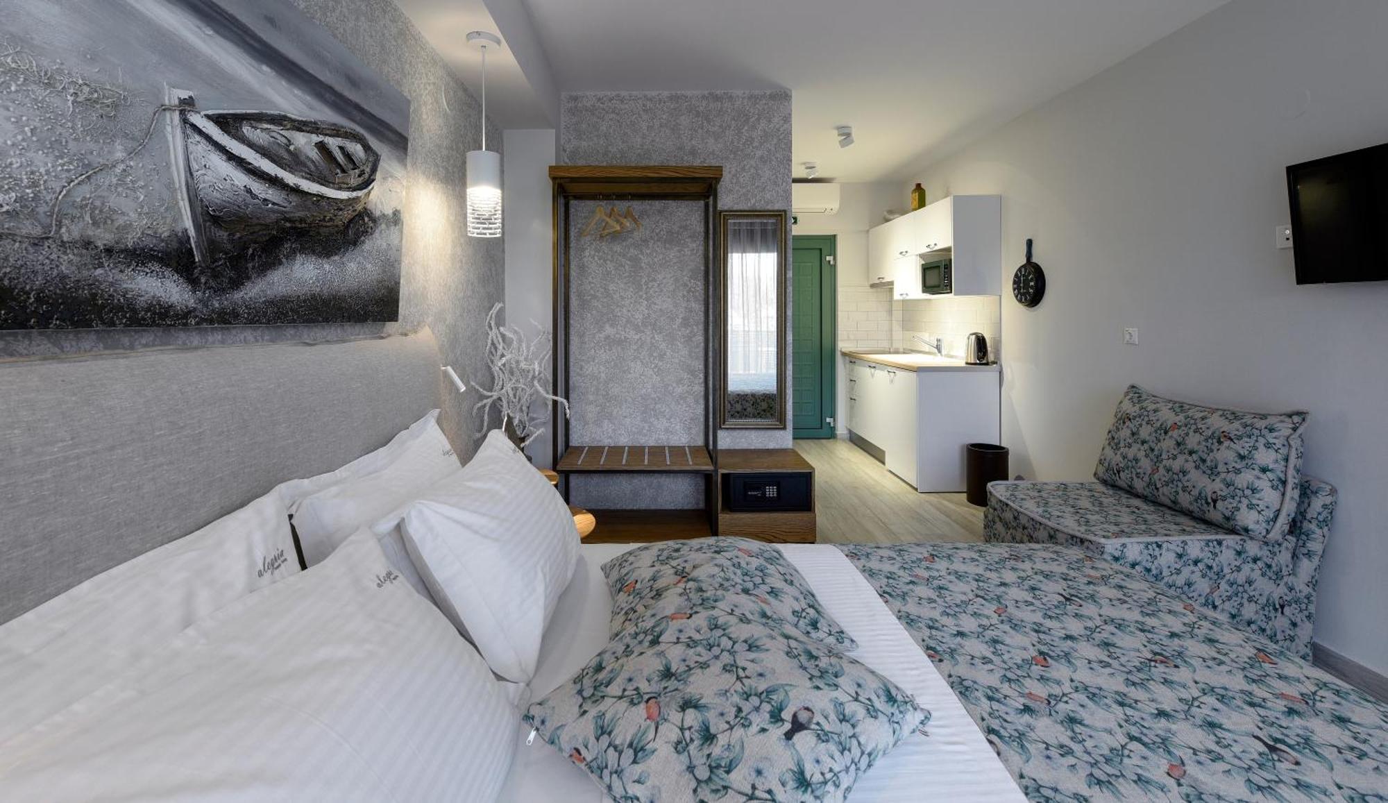 Alegria Suites 니키티 객실 사진
